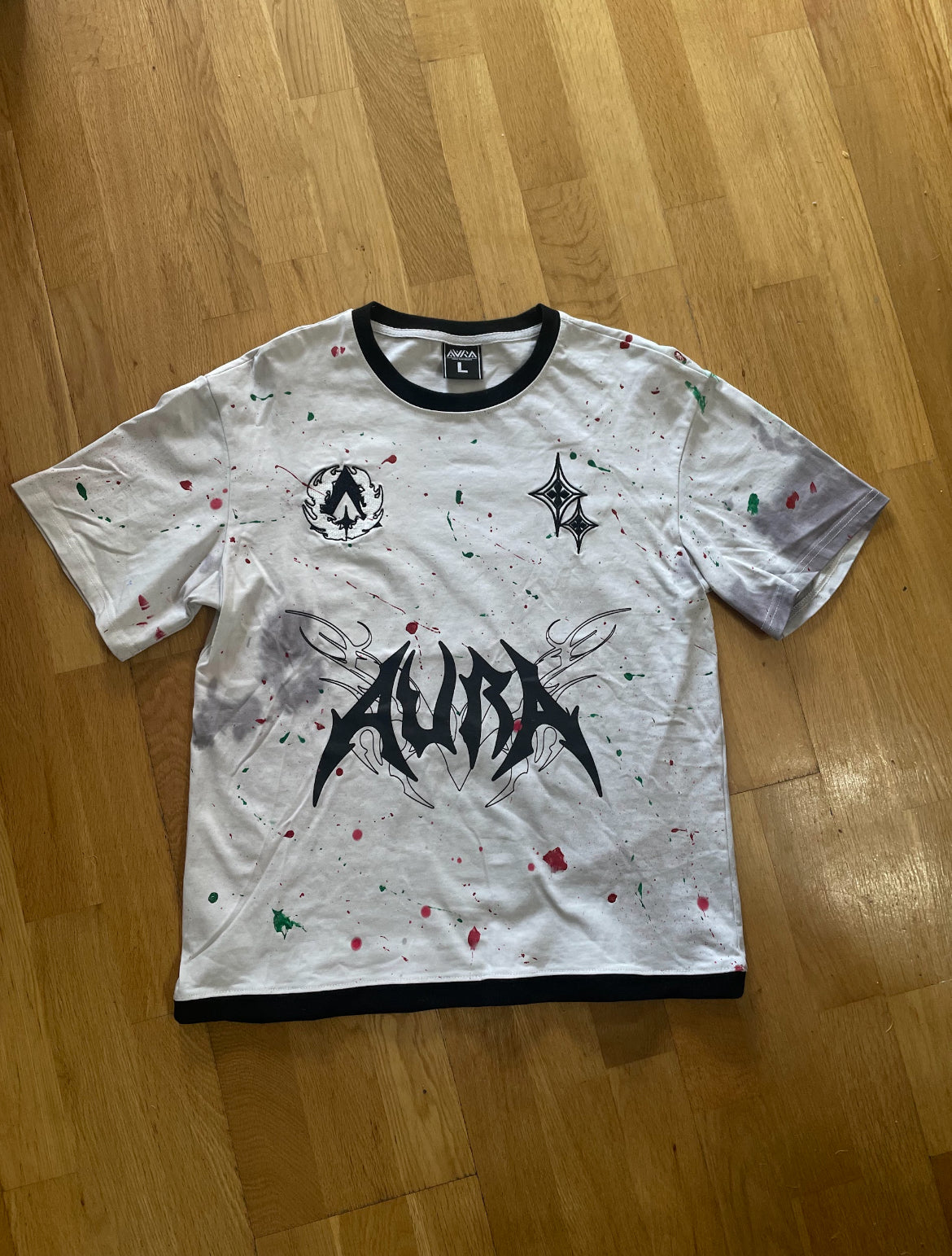 Angel - only 2 colors
